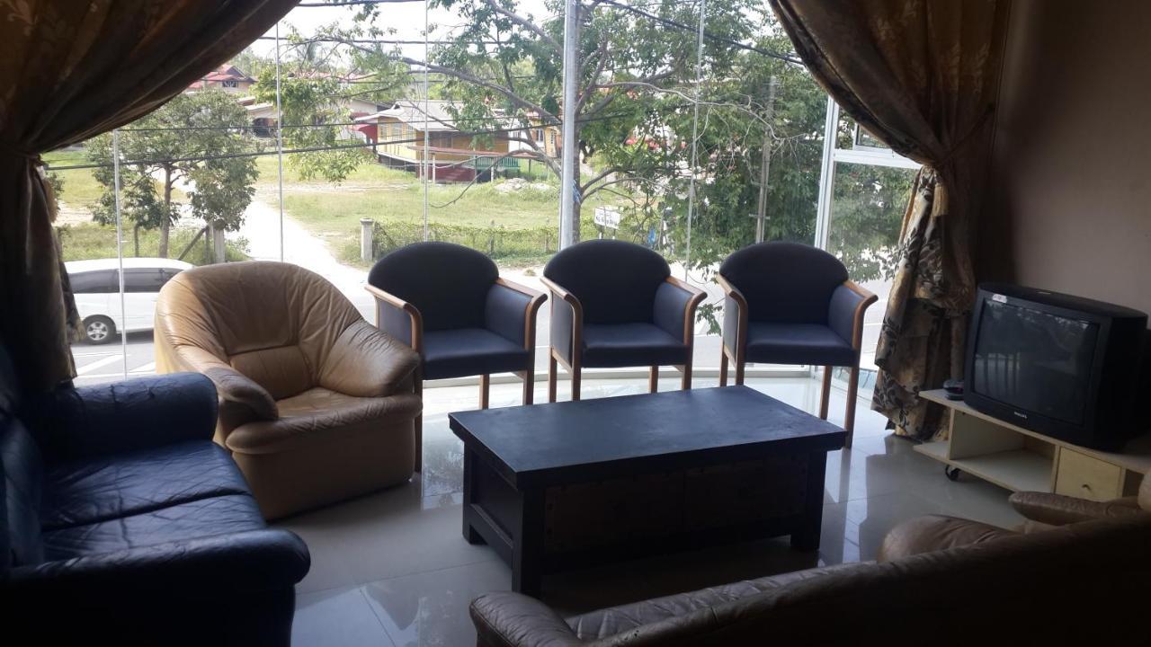 Daisyinn Budget Hotel Kuala Terengganu Kampong Gong Badak Eksteriør billede