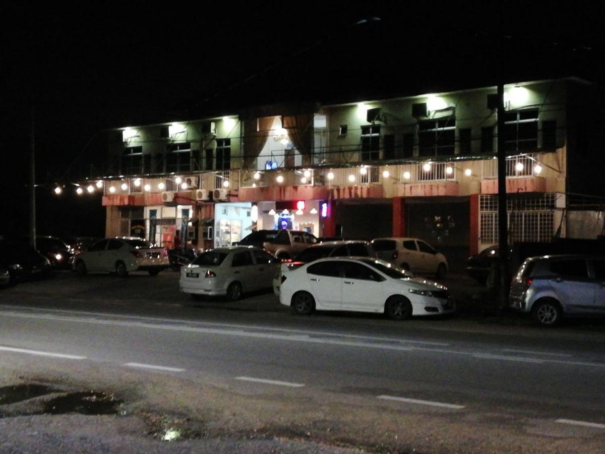 Daisyinn Budget Hotel Kuala Terengganu Kampong Gong Badak Eksteriør billede
