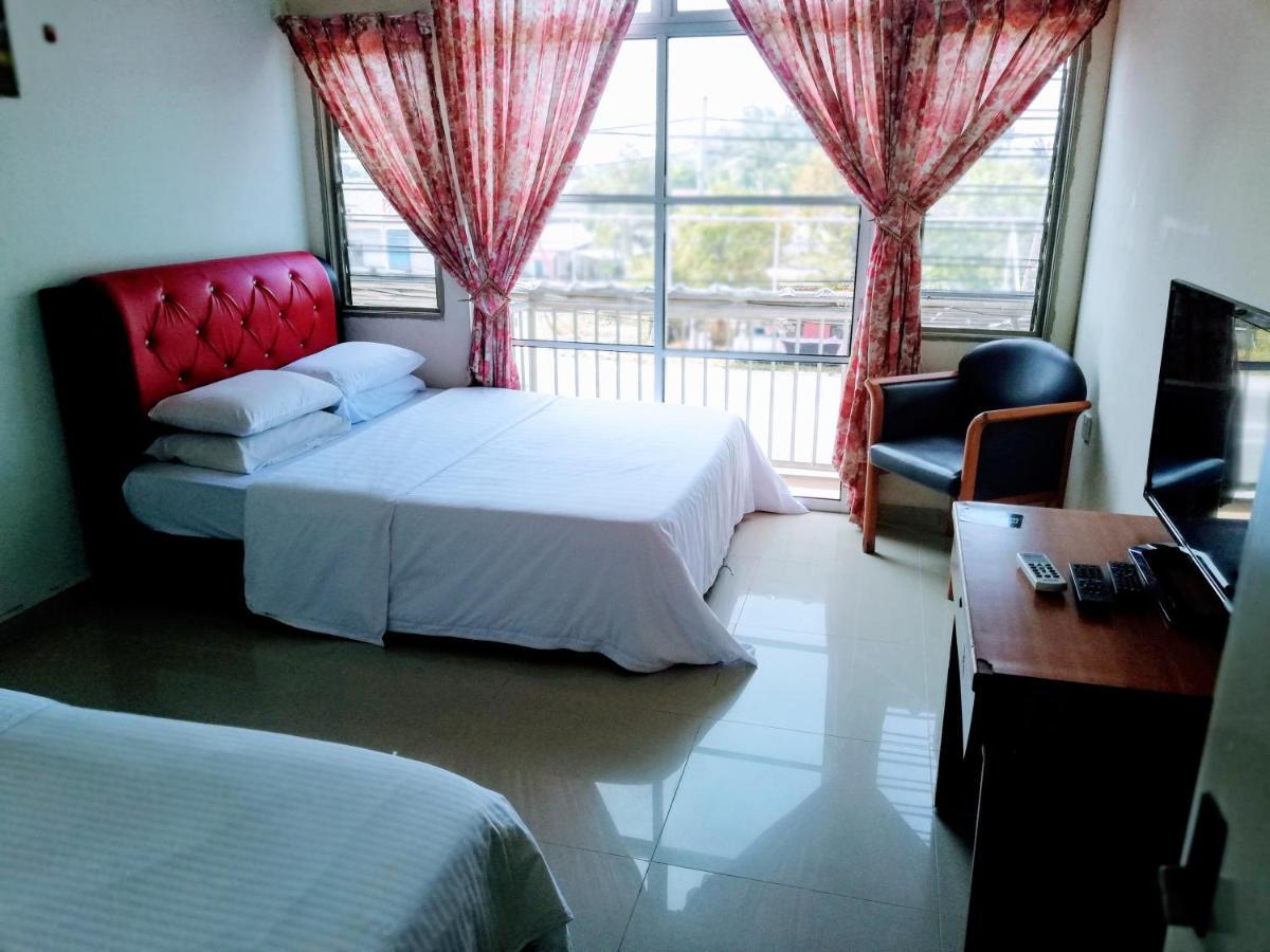 Daisyinn Budget Hotel Kuala Terengganu Kampong Gong Badak Eksteriør billede