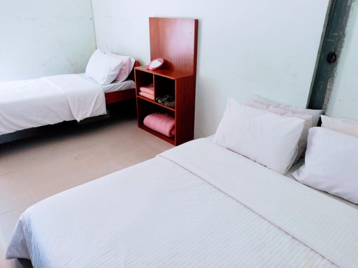 Daisyinn Budget Hotel Kuala Terengganu Kampong Gong Badak Eksteriør billede