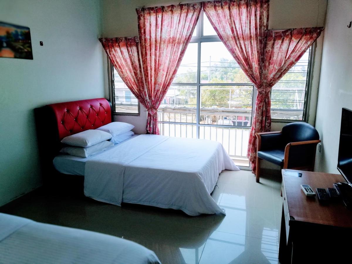 Daisyinn Budget Hotel Kuala Terengganu Kampong Gong Badak Eksteriør billede