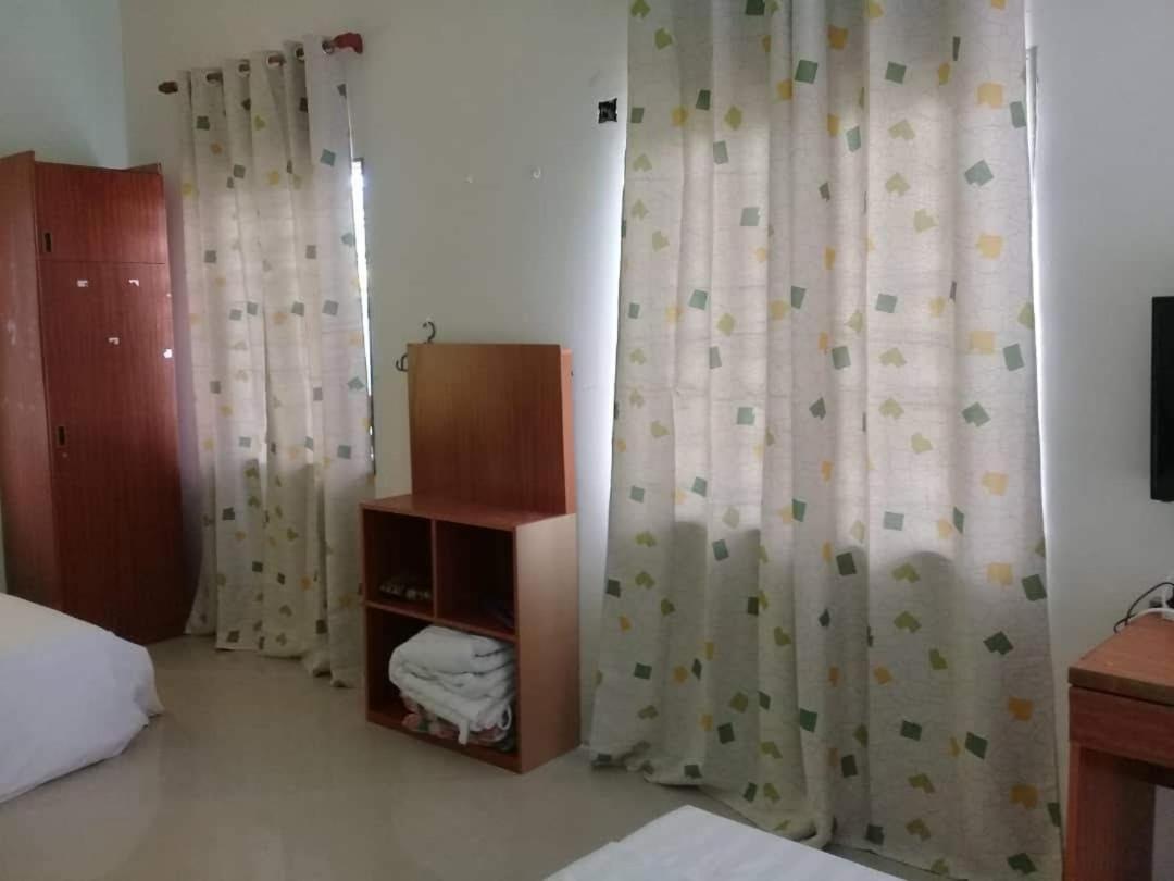 Daisyinn Budget Hotel Kuala Terengganu Kampong Gong Badak Eksteriør billede